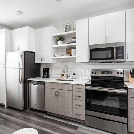 Dream Apartment Near Whole Foods Cozysuites Індіанаполіс Екстер'єр фото